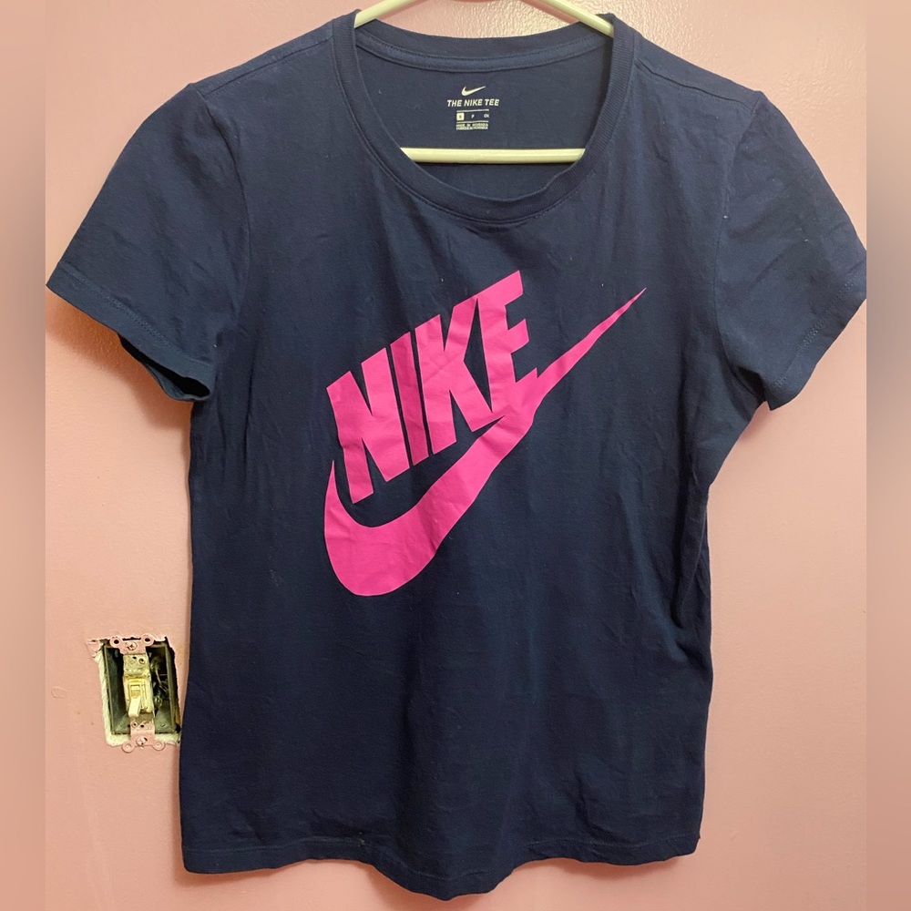 Casual Tee - NIKE